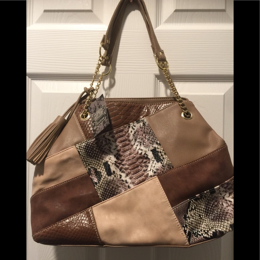Hand bag